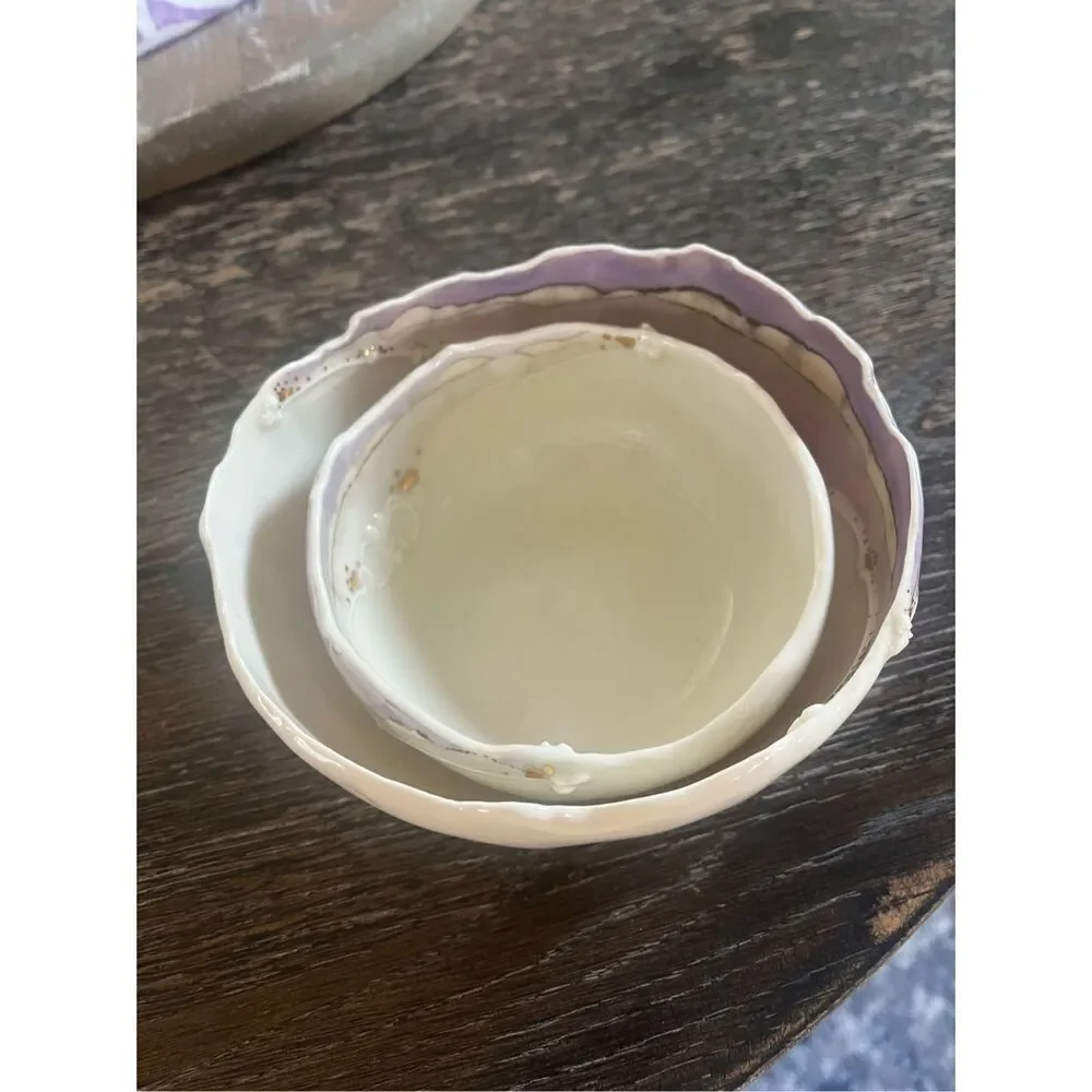 Carolyn Carrol Pottery Set of 2 Decorative Bowls 1991 Cream Purple Lavender Glit